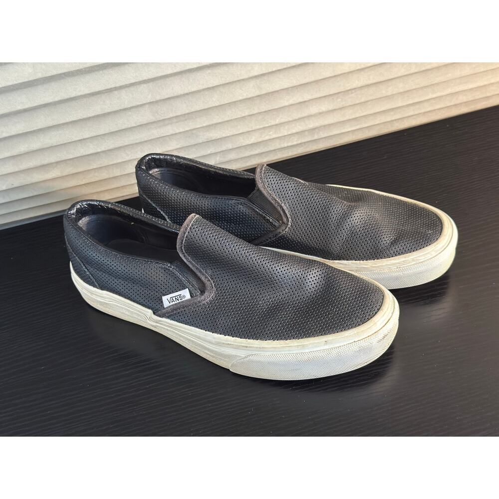 Vans Classic Slip-On Perferated Leather Black Sneakers Women’s 8 Men 6.5 Shoes - Picture 2 of 6